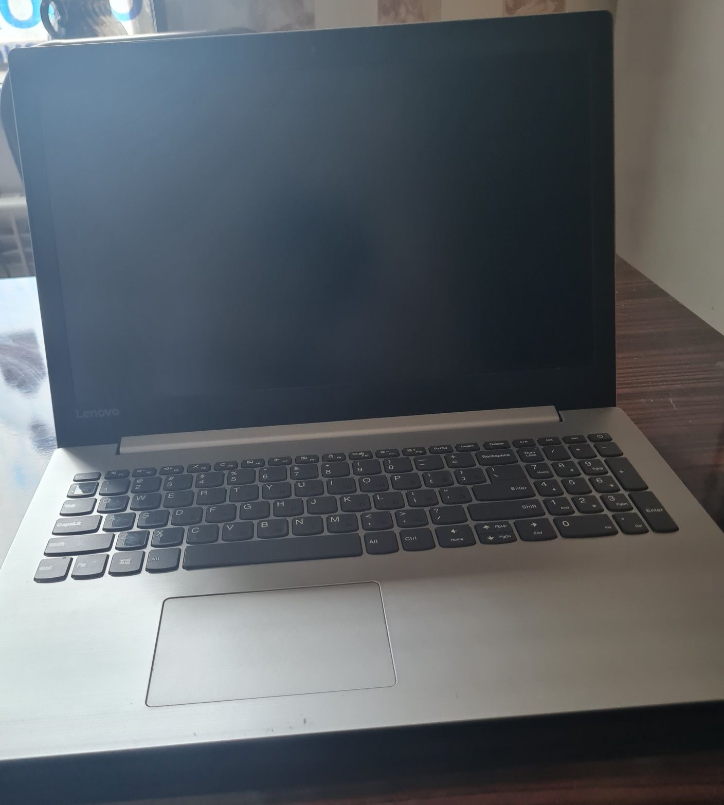 Ноутбук Lenovo Ideapad 3 Offic ishlari , studentlar uchun