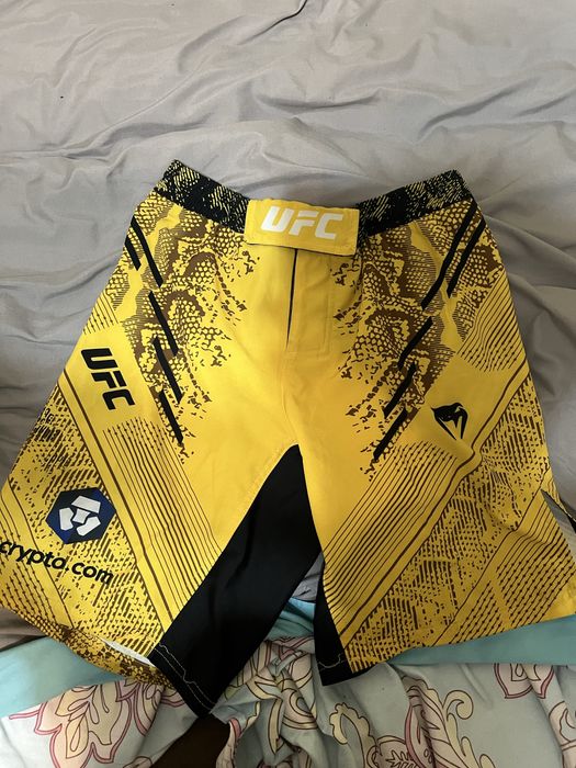 Продам шорты ufc