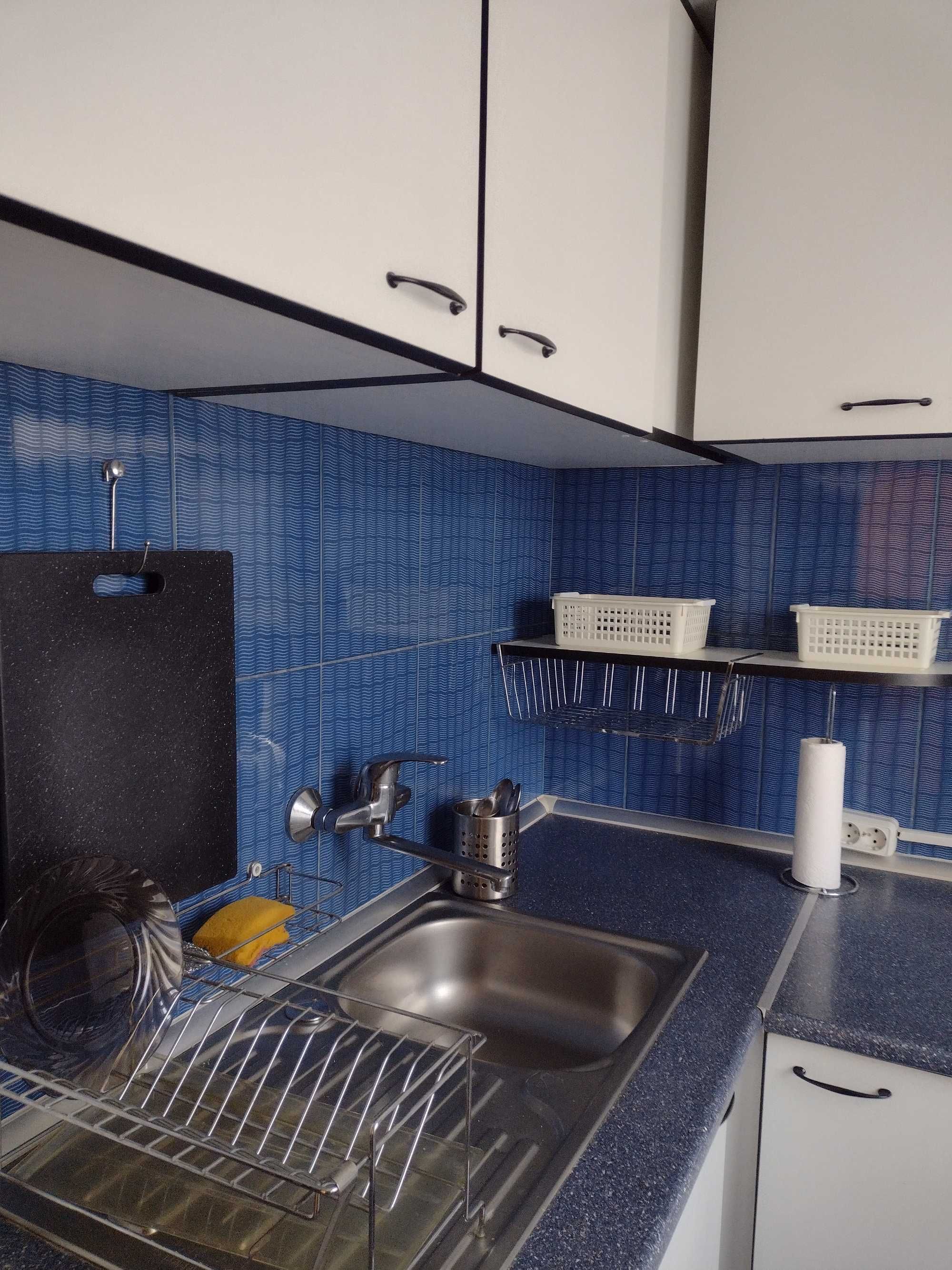 Ofer pentru inchiriere apartament cu o camera ( garsoniera)