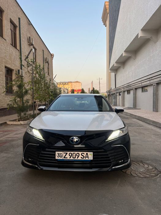 Toyota Camry Grande Gibrid