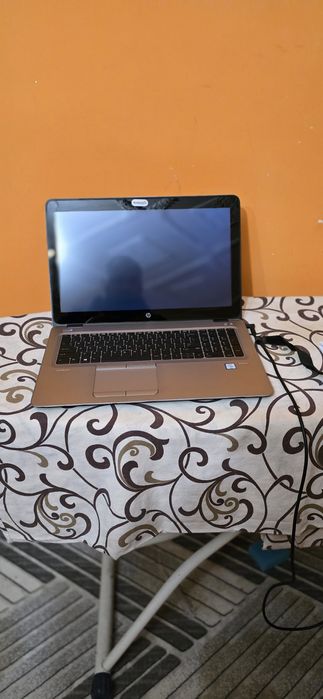 Schimb laptop hp notebook 850 G3 cu rama ddr4 și ssd