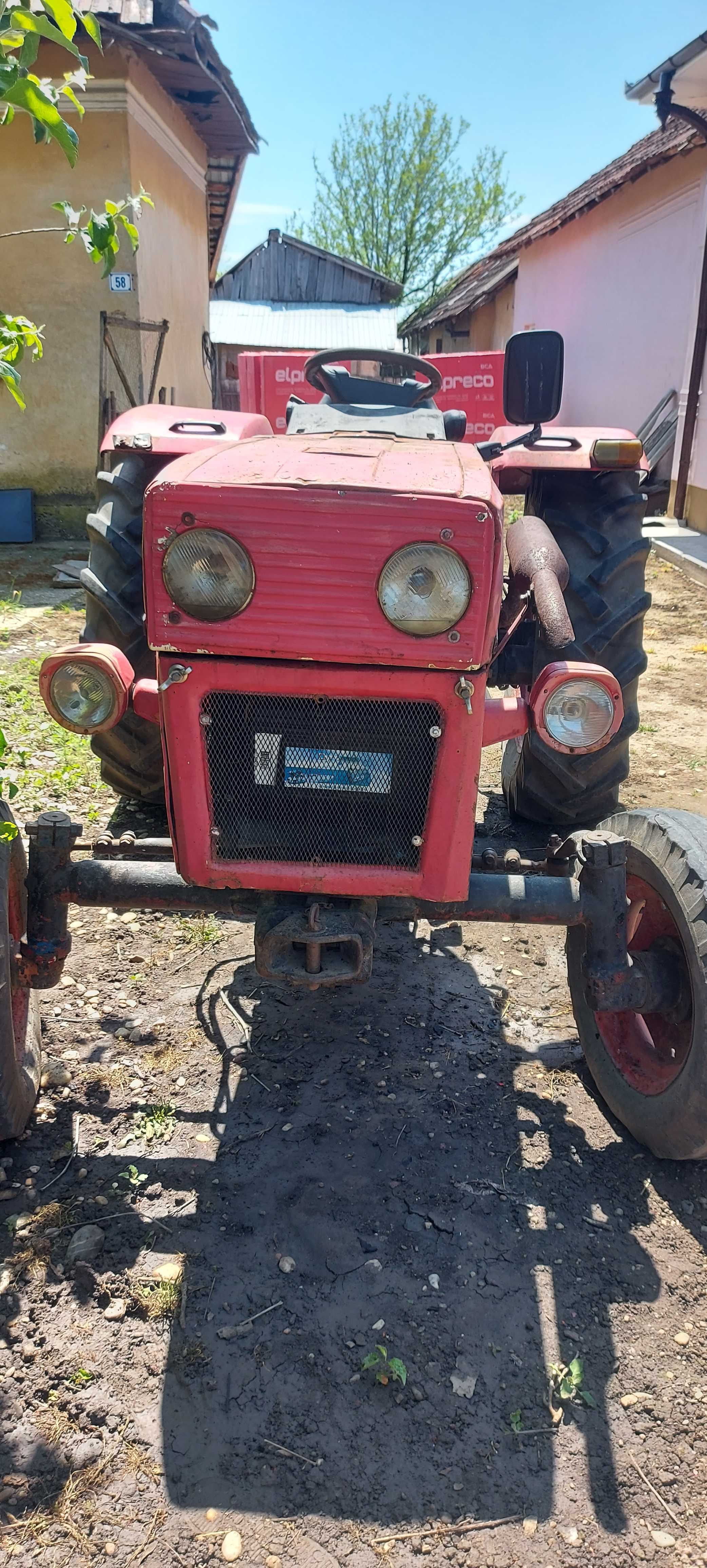Vand tractor u 445
