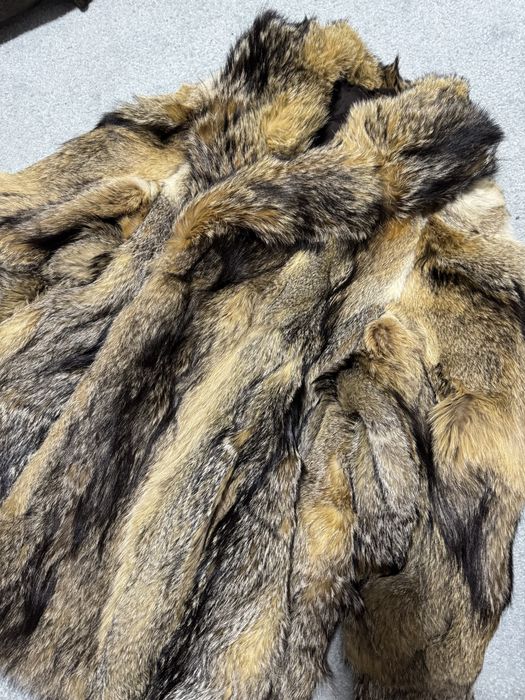 Blana naturala de coiot marimea M