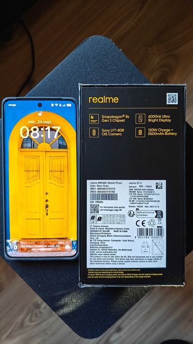 Vand/schimb Realme GT6 256GB ca nou
