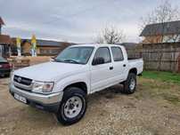 Toyota hilux KDN 165L.    .