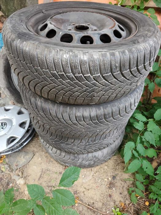 Cauciucuri de iarna cu jante de tabla