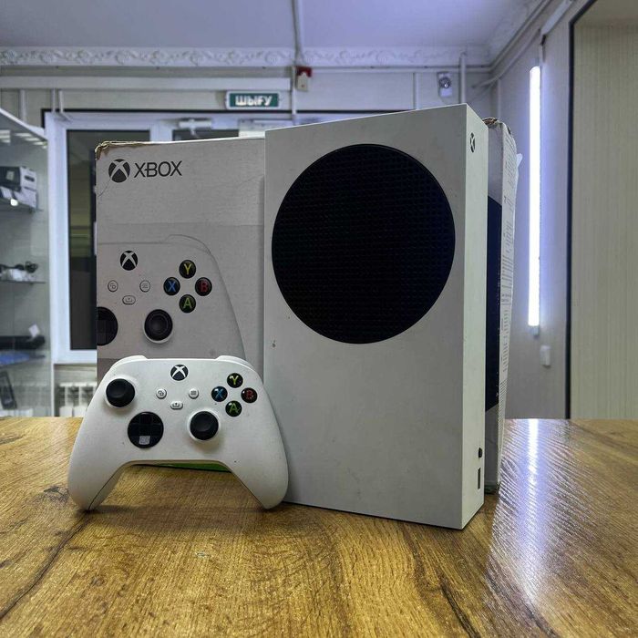 A21 / Игровая приставка XBOX S Series 512GB / sk152500