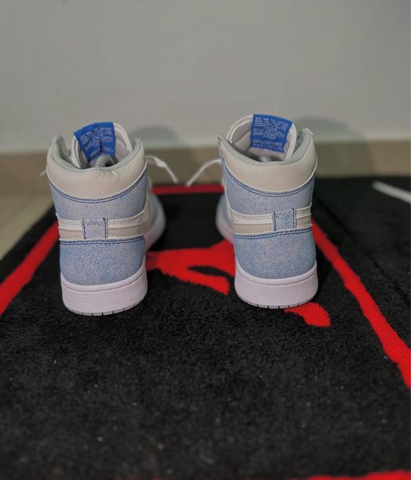 Jordan 1 hyper royal