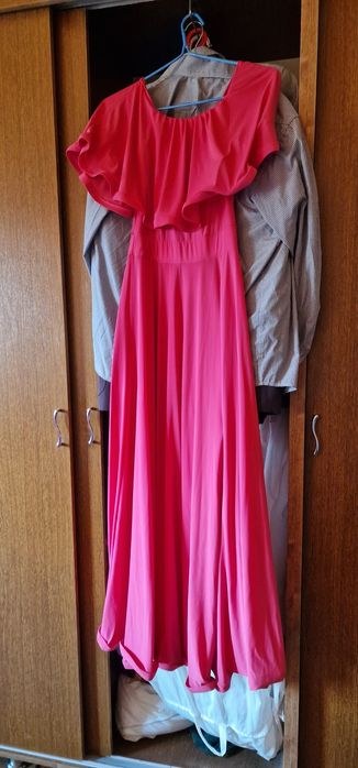 Vand rochii de seara elegante marimea S