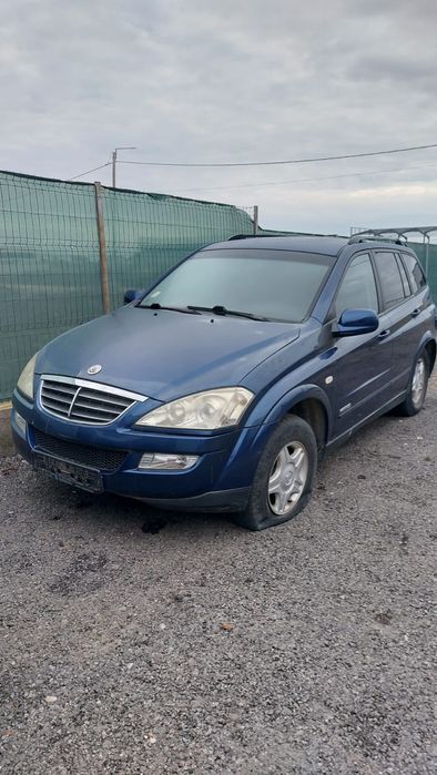 Dezmembrez  ssangyong kyron  2000  diesel
