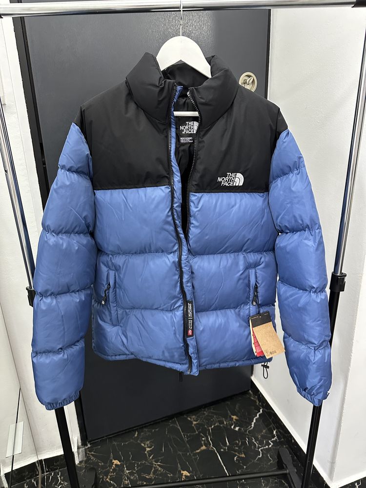 Geaca The North Face 700 puffer
