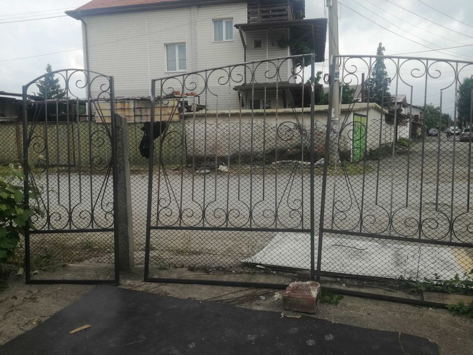 Врати , портали и огради от ковано желязо