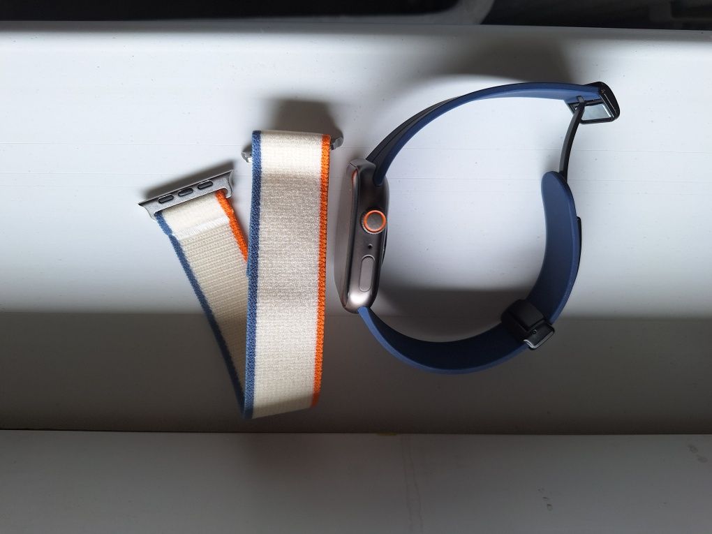 Ceas smartwatch în stare impecabilă