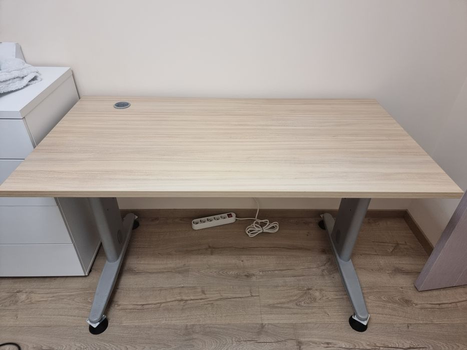 Геймърско/Офис бюро 135 х 70 дъб бук