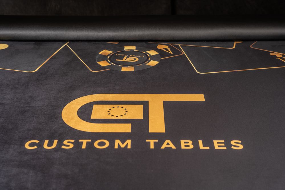 Masa poker personalizata CustomTables.eu livrare 24 ore LOGO tau stoc