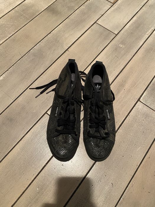 Adida, ixox, &other stories