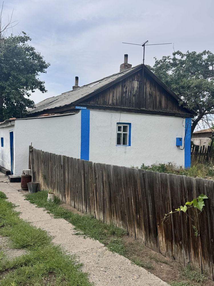 Продам дом пос. Атамекен,