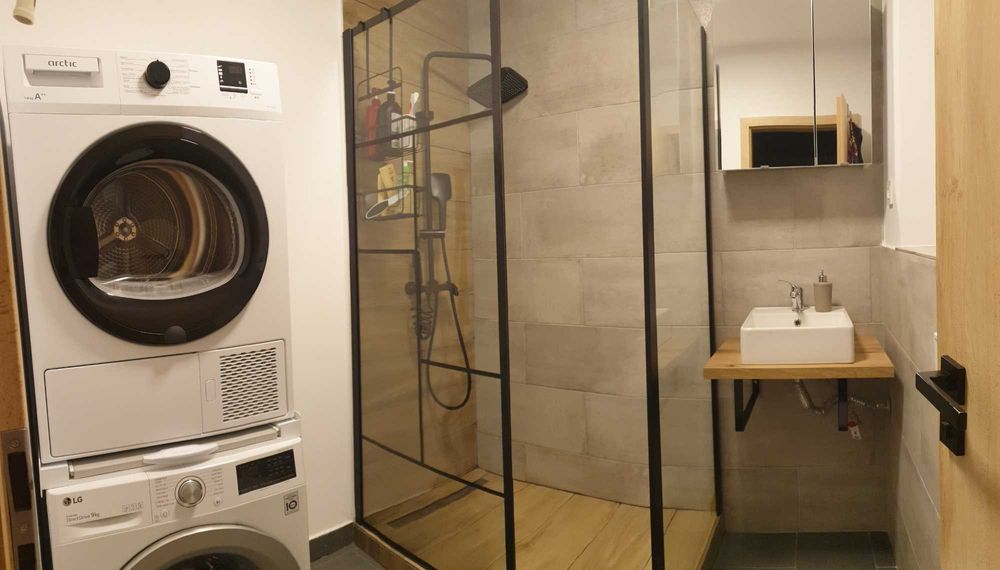 Vindem apartament modern cu parcare și tehnologie smart | Florești