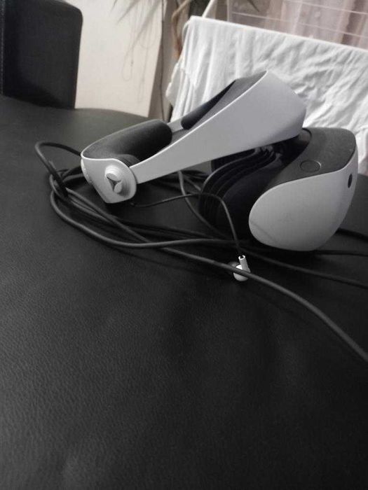 Продавам vr2 в перфектно състояние използван е 3-4 пъти