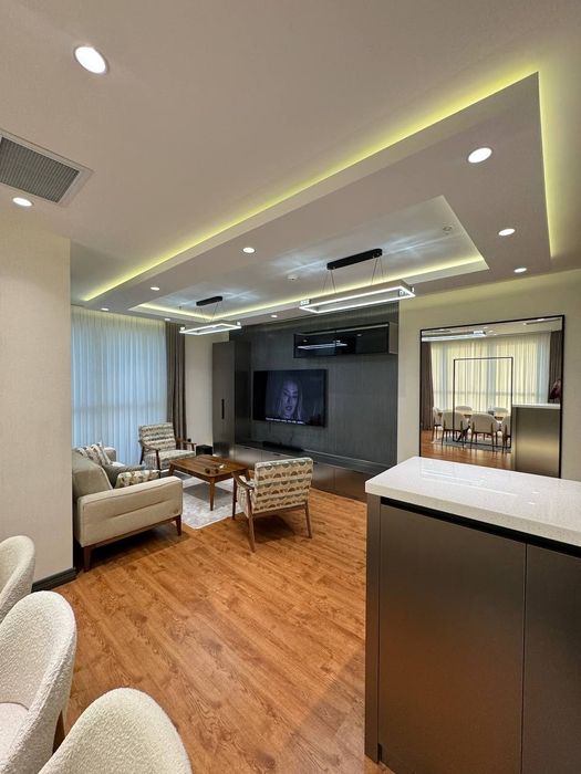 С ремонтом видом на парк Nest One Tashkent City 88м2 3х комнатная