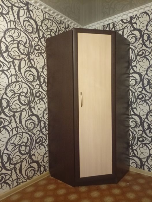 Продам угловой шкаф 40 тысяч