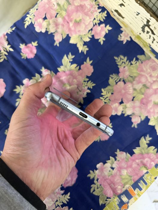 samsung s10+5g pamit 8.256g holati yahwi oqip tel qlila