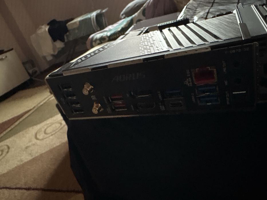 Материнская плата z790 Aorus Elite AX DDR5 WI-FI