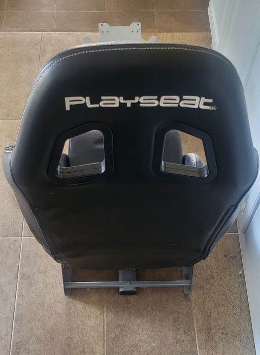 Седалка Playseat
