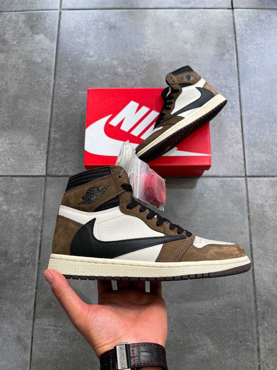 Air Jordan 1 x Travis Scott
