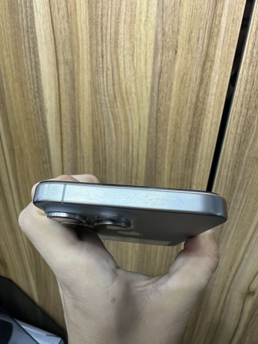 iphone 15 pro max natural 256 gb 87% korobka bor