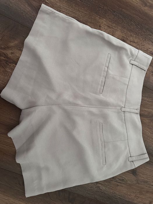 Къси панталони Guess