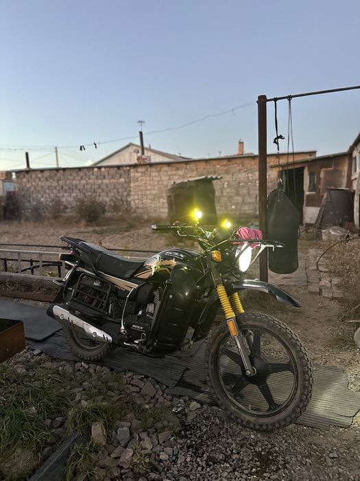 Moto 200 кубовый