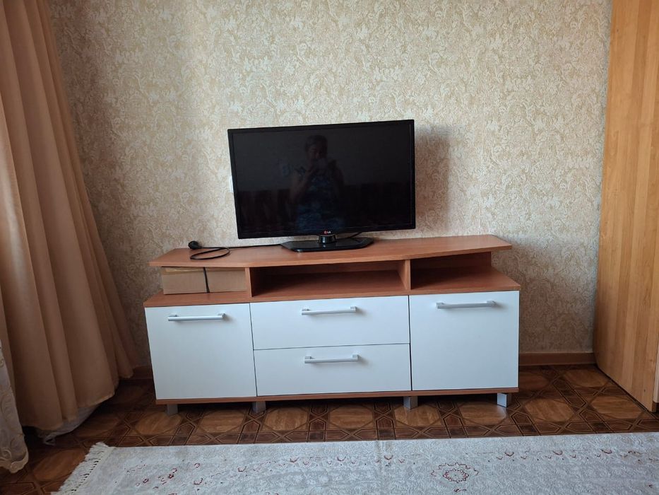 Тумба под телевизор