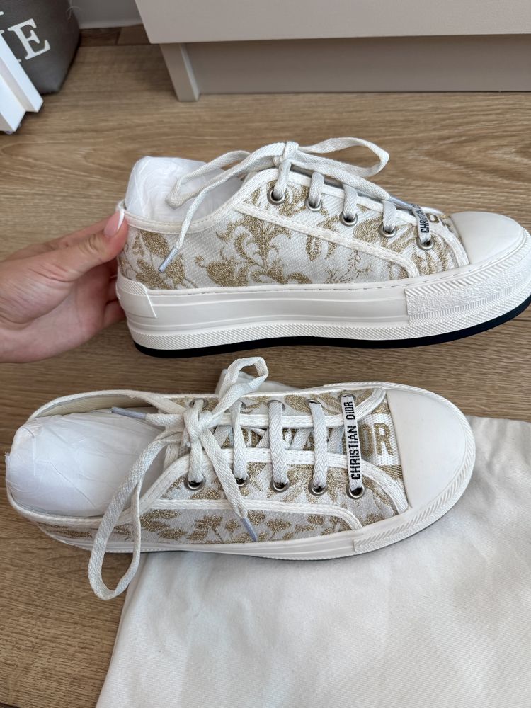 Дамски кецове Dior