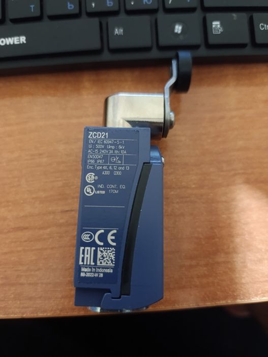 Концевой выключатель Telemecanique Osiswitch