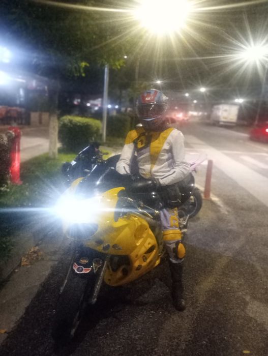 Se vinde Suzuki sv 650 limitat a2