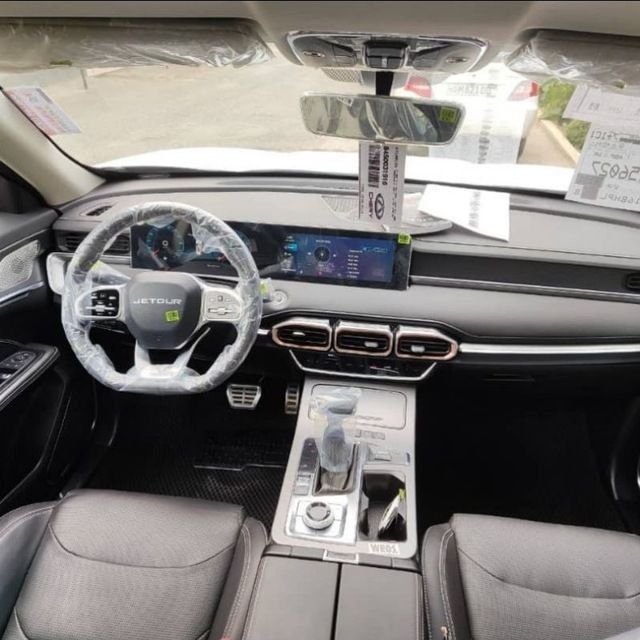 Jetour x70 puls sotladi