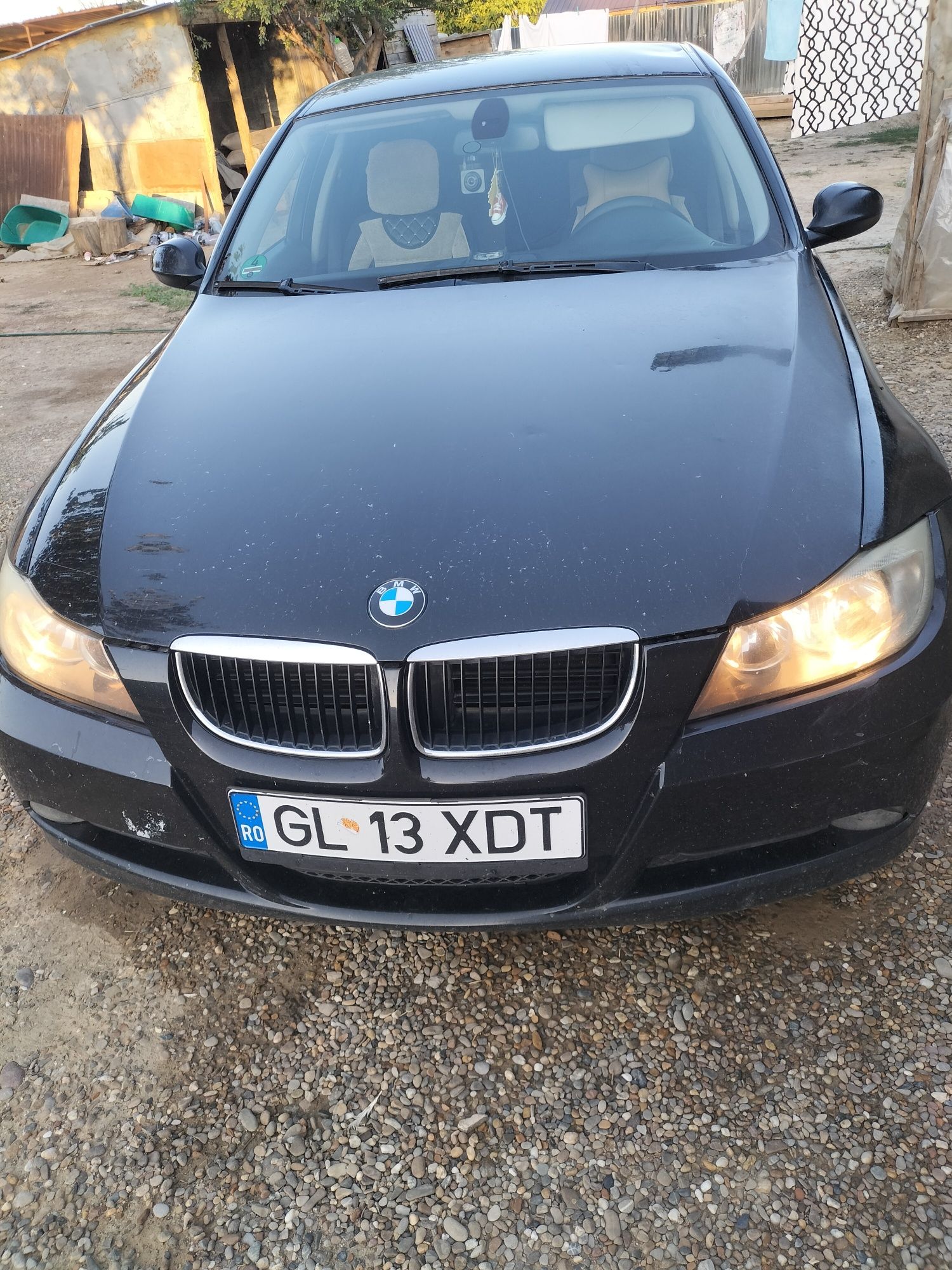 Vând BMW E90 5300 euro