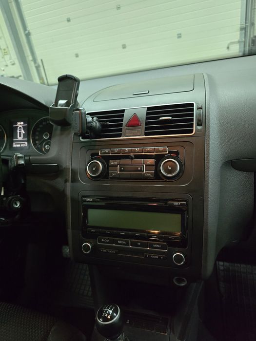 Vand Sau Schimb cu Ceva mai Scump