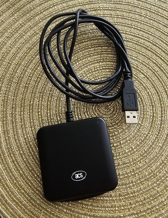 ACS считыватель удостовеоения и карт