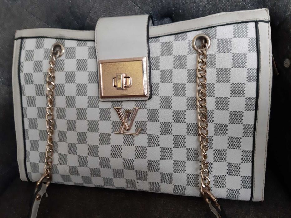 geanta Louis Vuitton de mana / umar alb / gri RAR