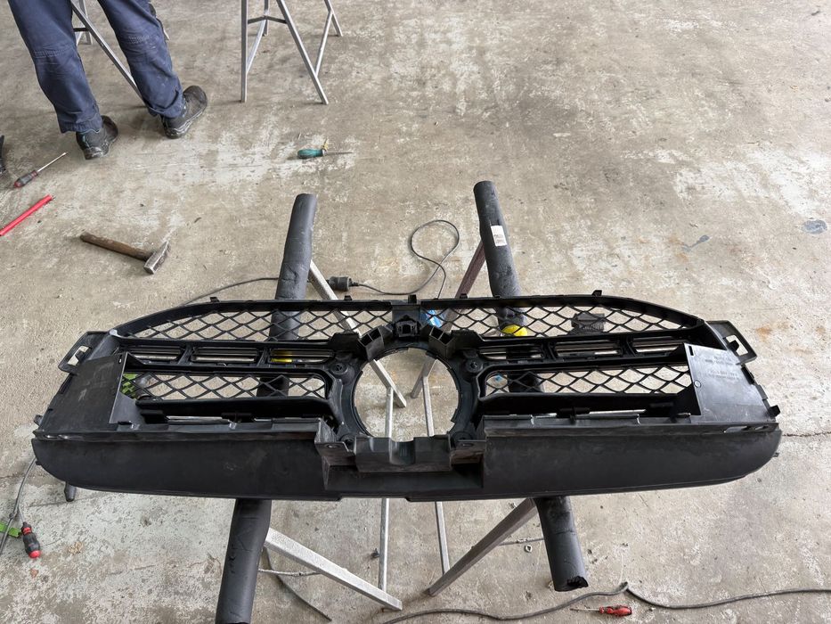 Предна броня и решетка GLS X167 AMG LINE