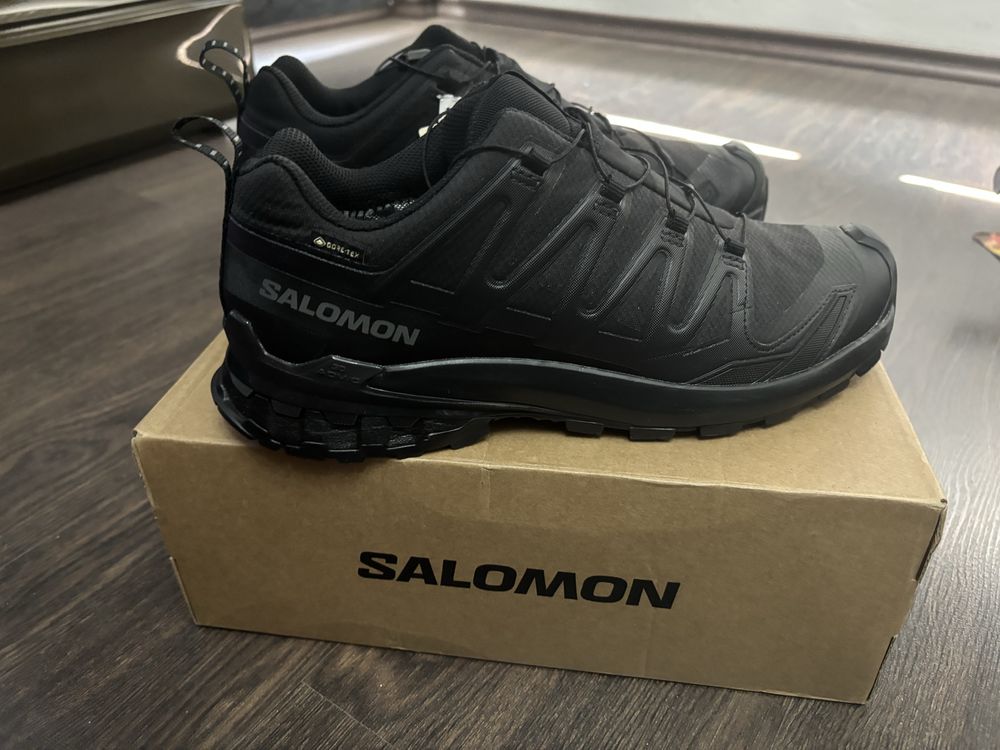 Salomon  44-2/3  номер нови Gor- tex XA 3d v9 pro