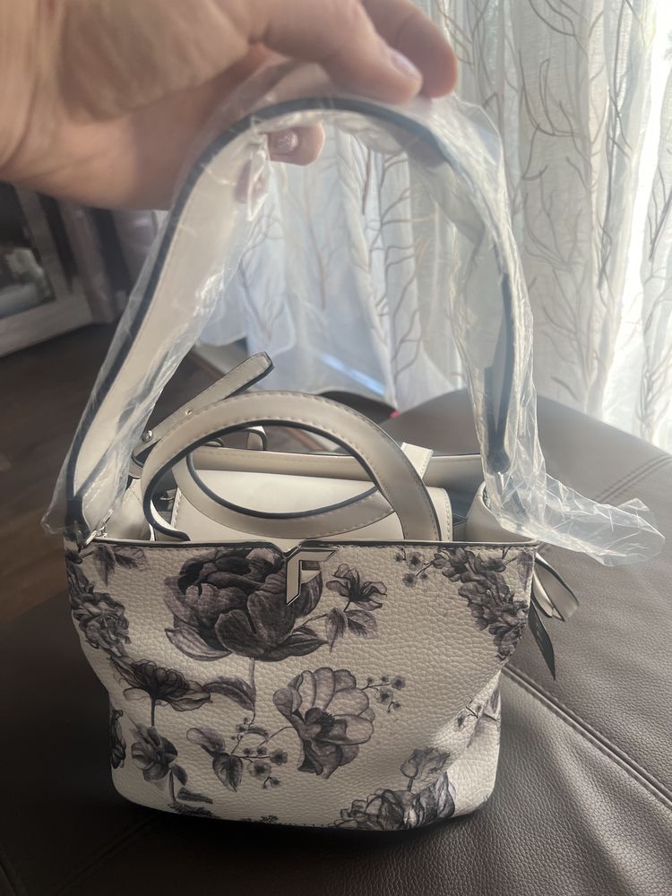 Нова чанта на Fiorelli