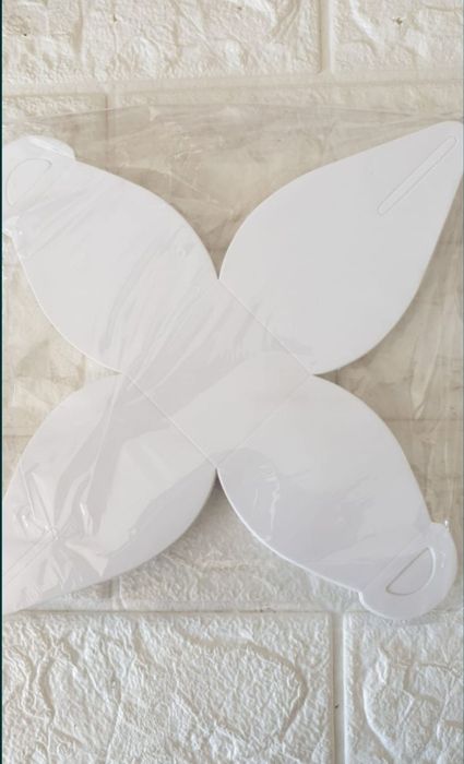 Cutiuțe pentru bomboane