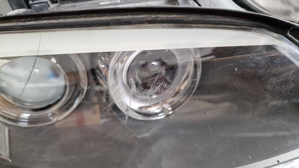 БМВ Е92 Е93 купе десен ксенон фар BMW E92 E93 Coupe xenon desen far