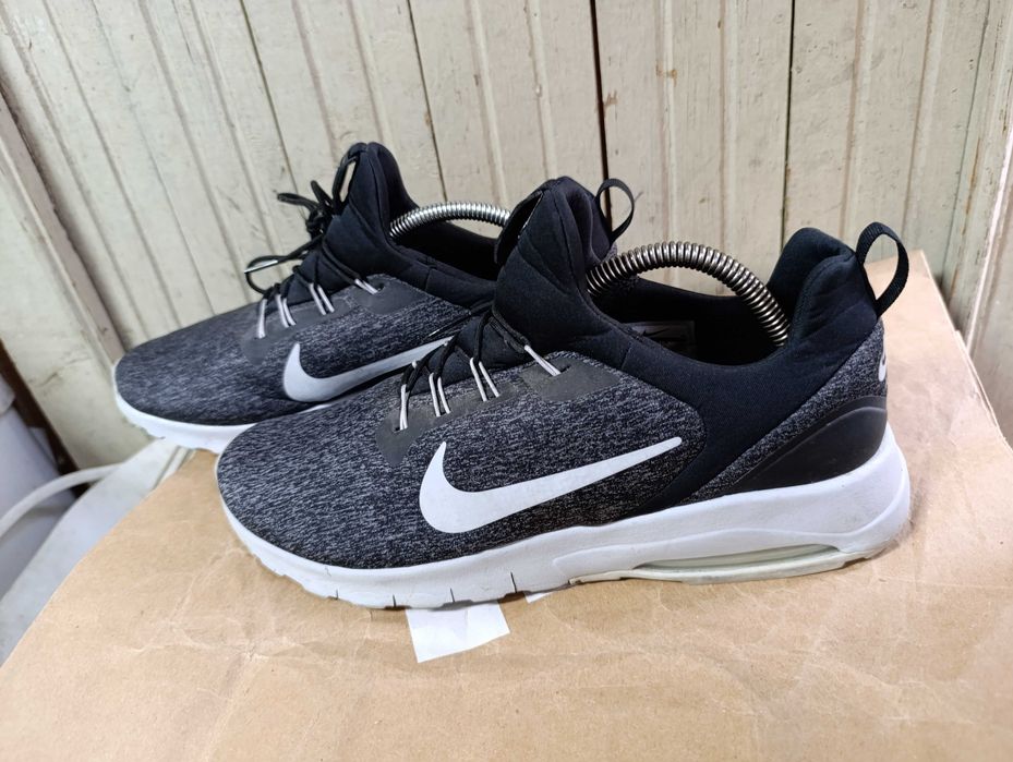 Nike Air Max Motion Racer''оригинални маратонки 45 номер