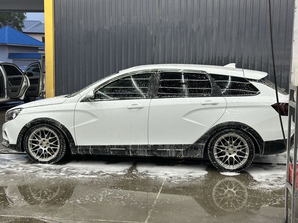Lada Vesta Sw Cross Cvt