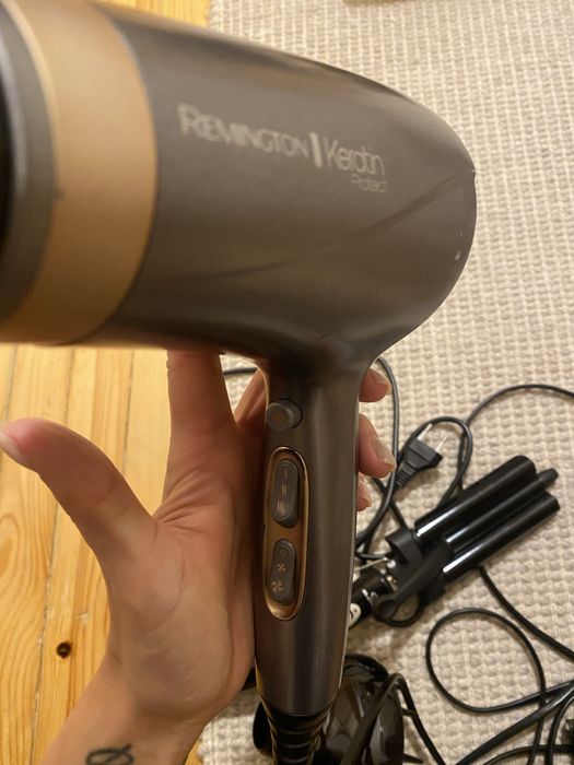 Сешоар REMINGTON keratin therapy + ретро преса