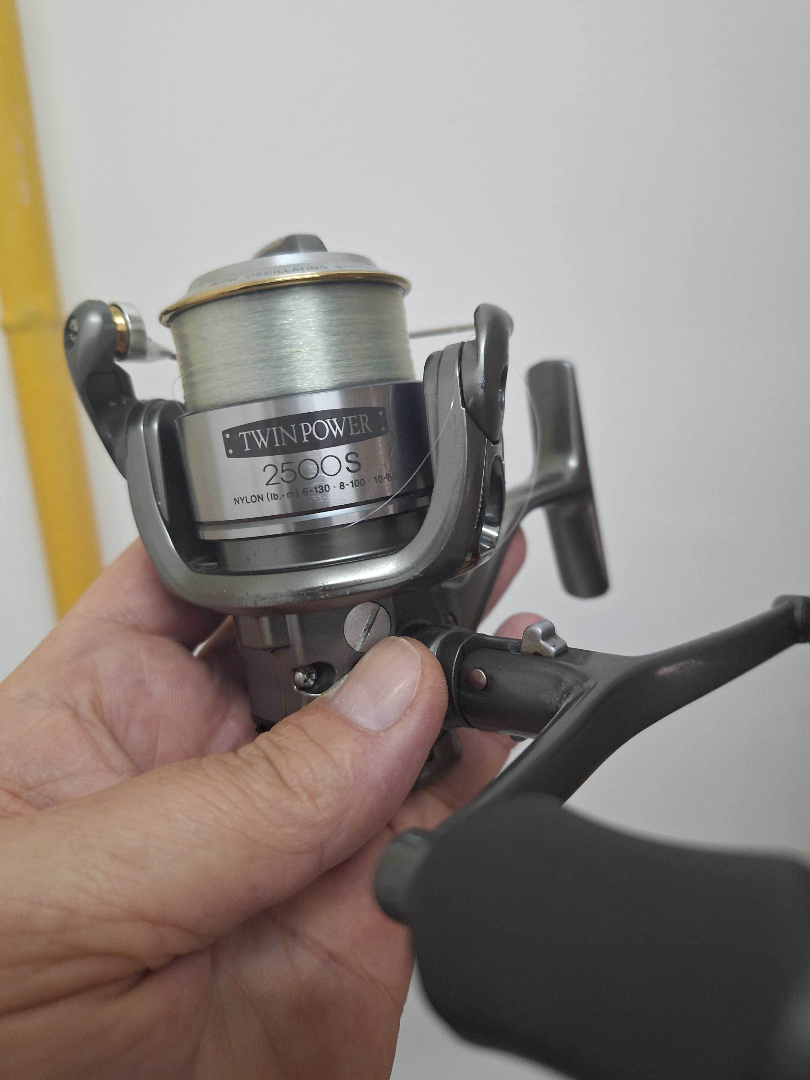 Mulineta Shimano Twin Power 2500 s